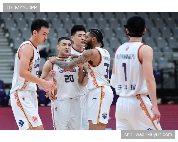 同曦99-81战胜江苏 末节抢断反击扣篮锁定胜局